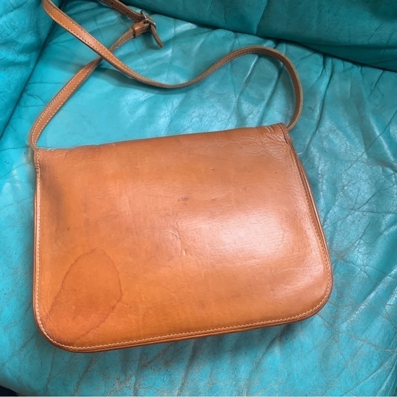 Vintage Genuine Leather Commuter Satchel - Picture 6 of 11